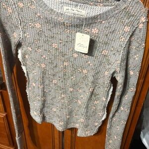 Free People Gray & Pink waffle longsleeve NWT XS